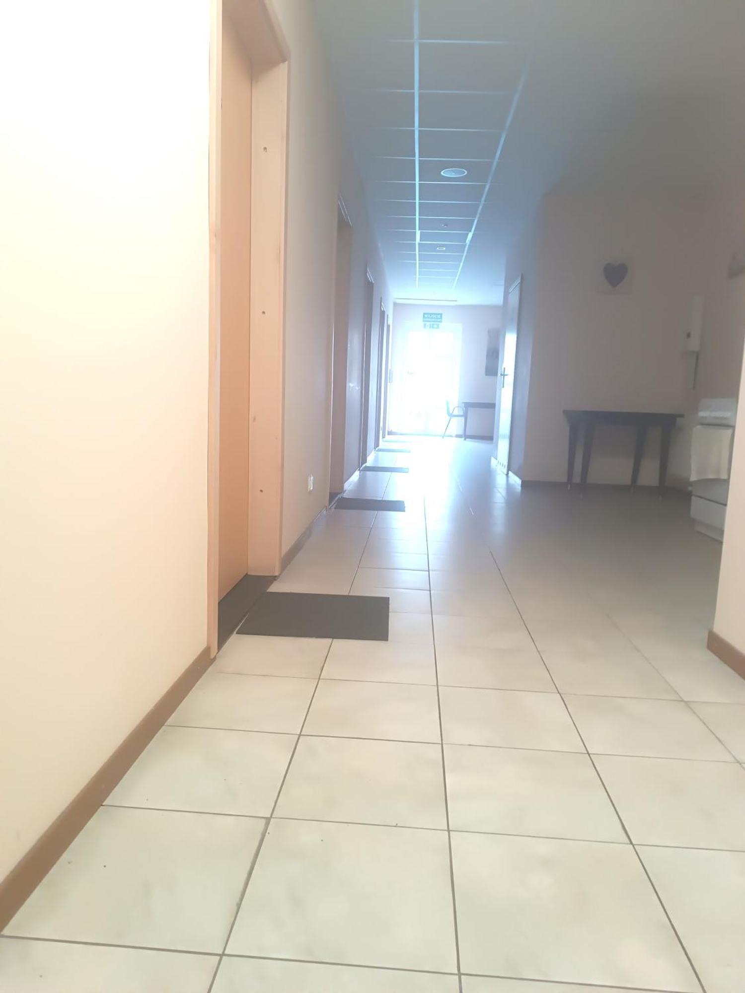 Hostel Krosnienska 12 Zielona Góra Eksteriør billede