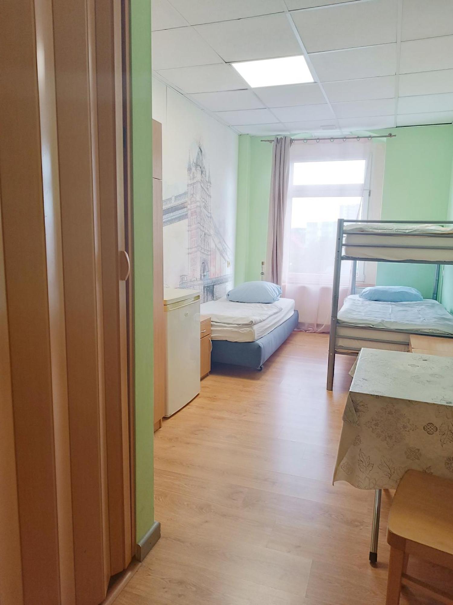 Hostel Krosnienska 12 Zielona Góra Eksteriør billede