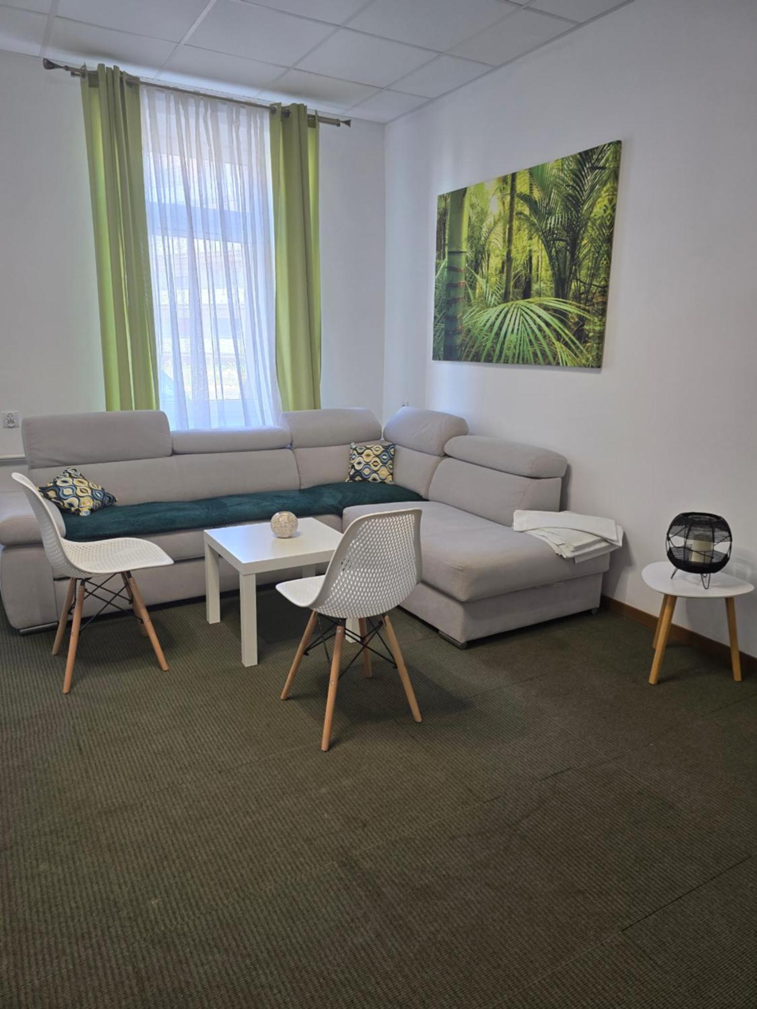 Hostel Krosnienska 12 Zielona Góra Eksteriør billede
