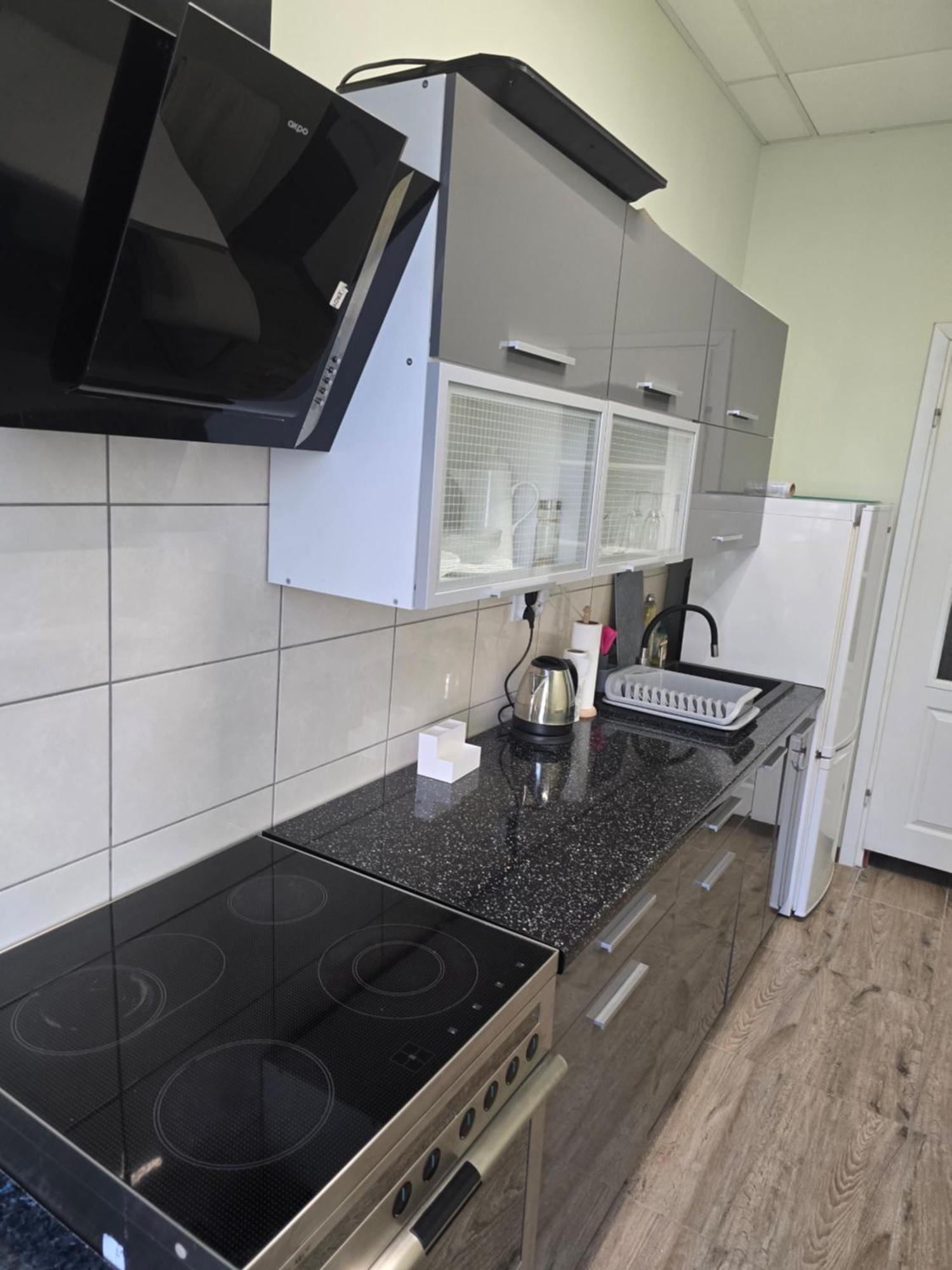Hostel Krosnienska 12 Zielona Góra Eksteriør billede